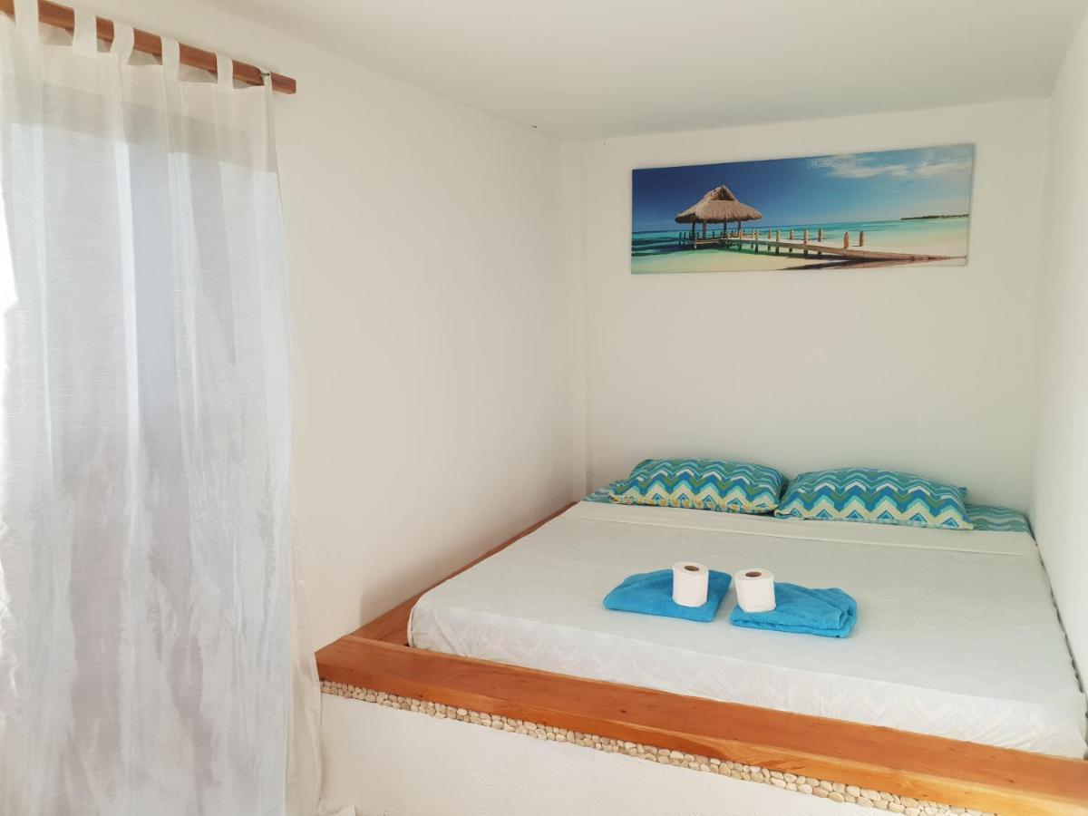 Apo Diver Beach Resort San Juan  Exterior foto
