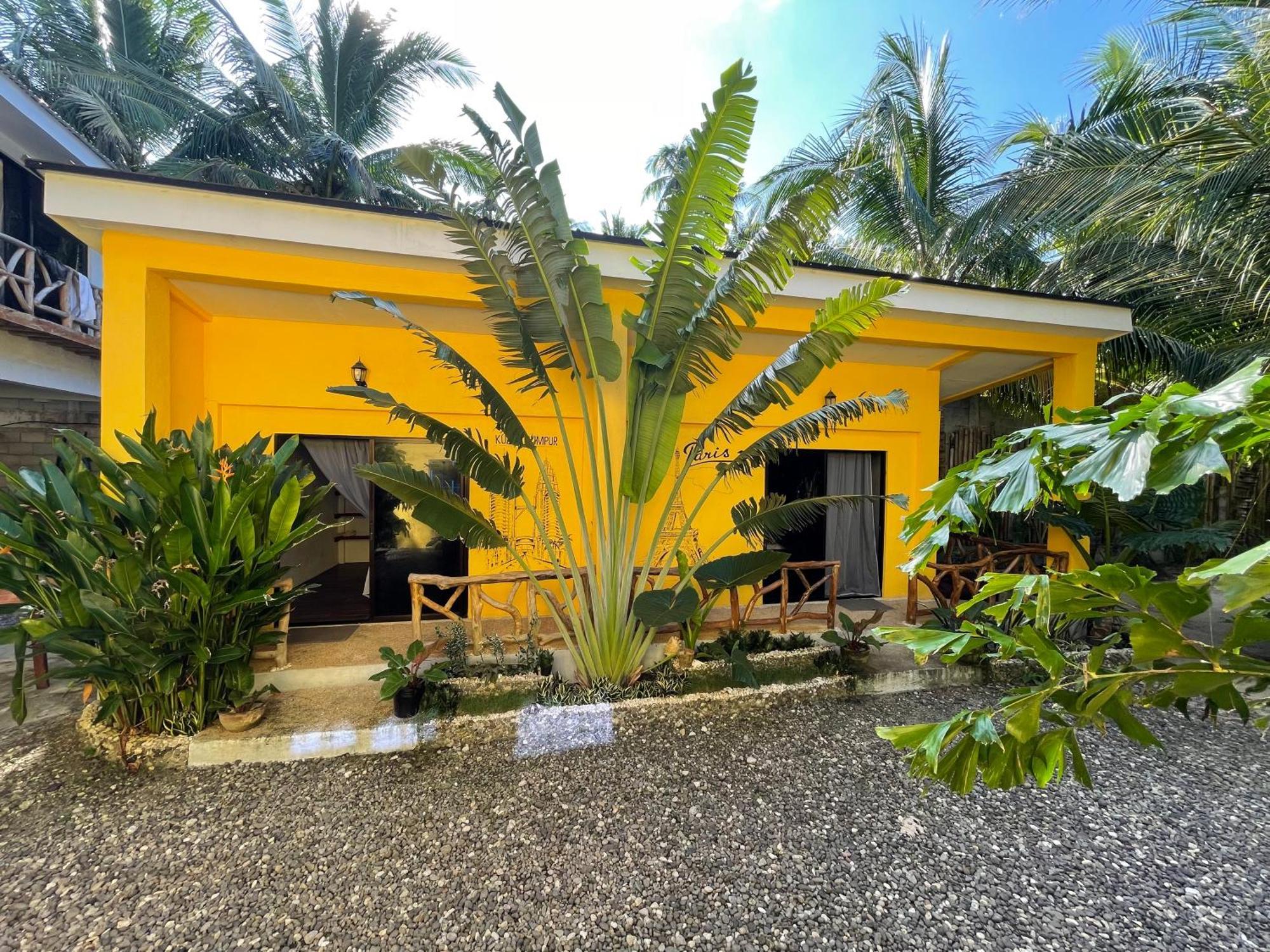 Apo Diver Beach Resort San Juan  Exterior foto
