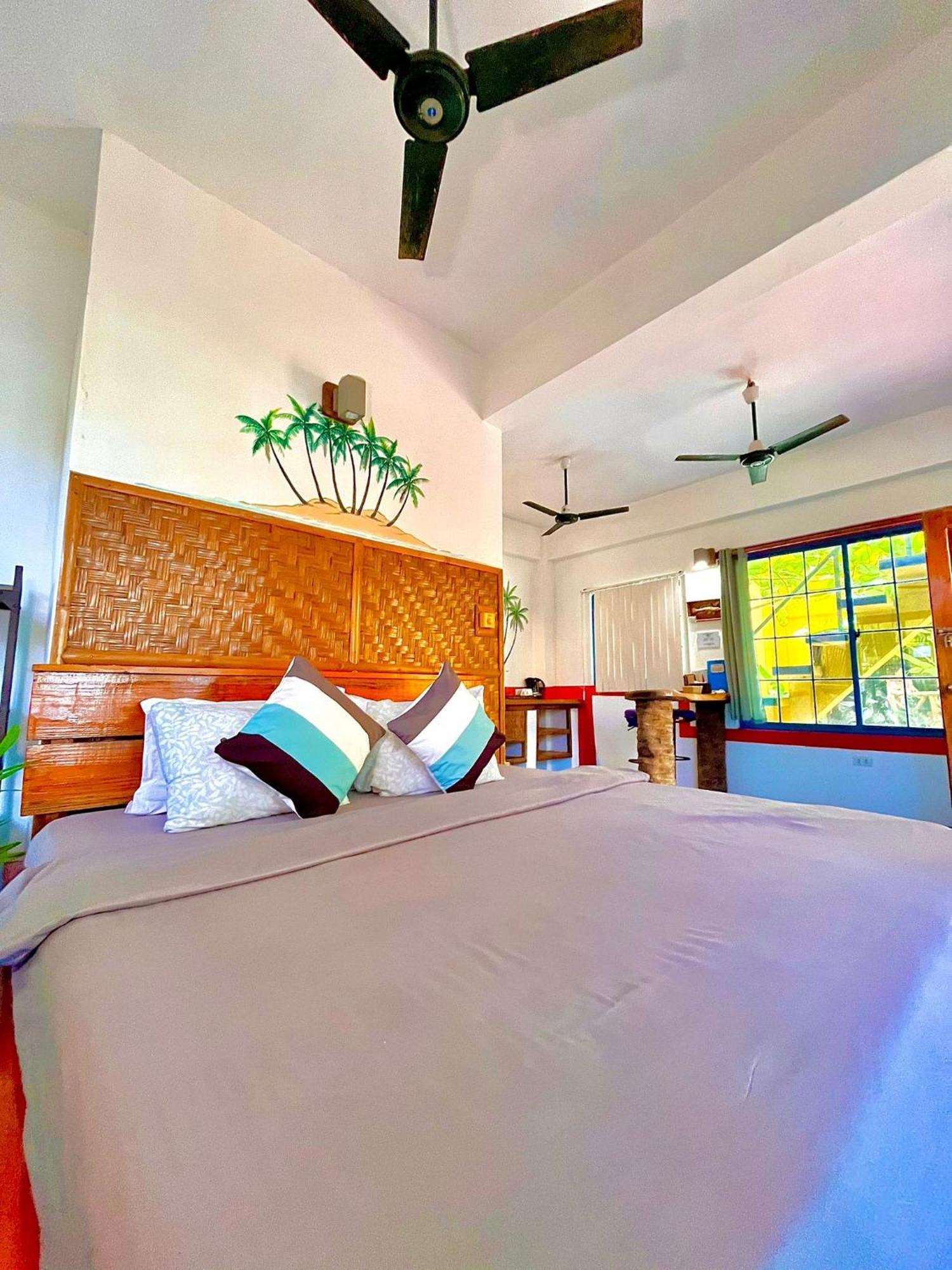 Apo Diver Beach Resort San Juan  Exterior foto